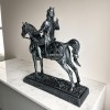 Sultan Alparslan Büstü Sultan Alparslan Büstü