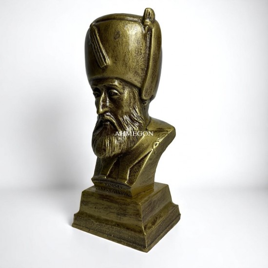 Kanuni Sultan Süleyman Büstü Kanuni Sultan Süleyman Büstü