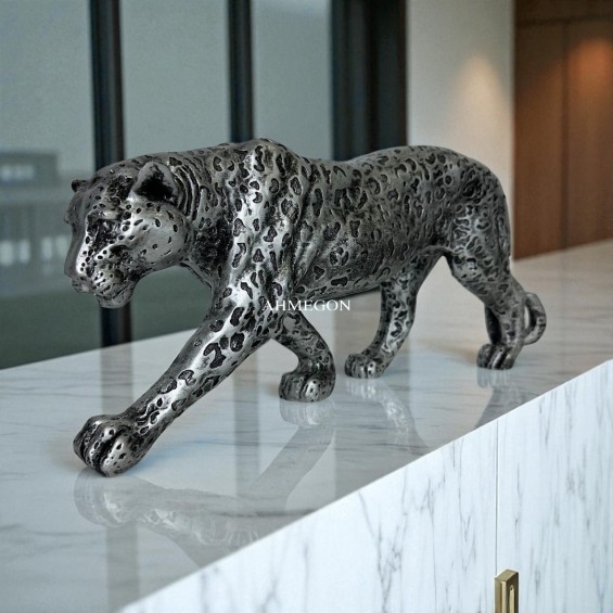 LEOPAR BİBLOSU HEYKELİ LEOPAR BİBLOSU HEYKELİ