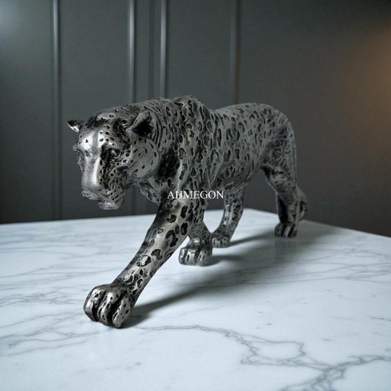 LEOPAR BİBLOSU HEYKELİ LEOPAR BİBLOSU HEYKELİ
