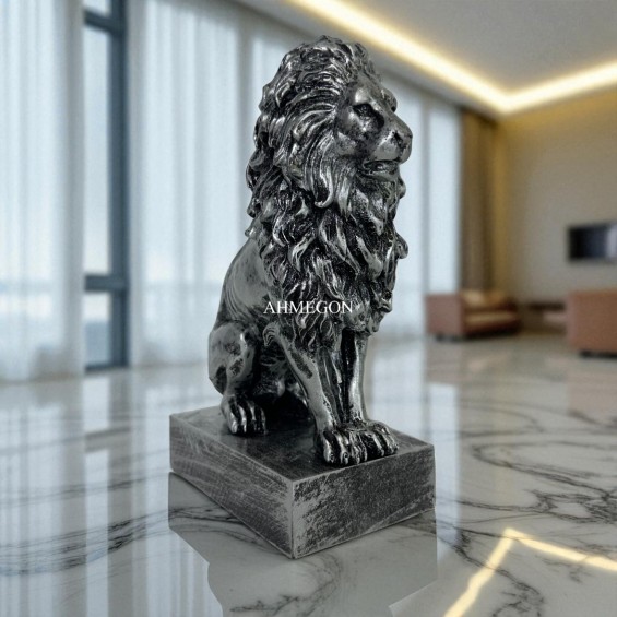 Aslan Büstü Aslan Büstü