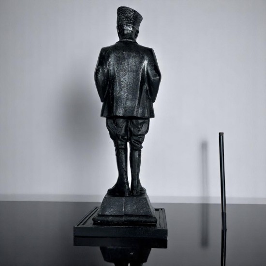 Atatürk Heykeli Atatürk Heykeli