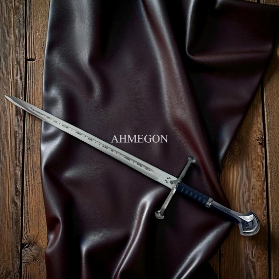 Yüzüklerin Efenfisi Anduril İsuldur Aragorn Kılıcı Yüzüklerin Efenfisi Anduril İsuldur Aragorn Kılıcı