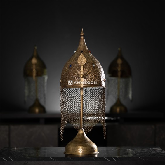 Taşlı Desenli İşlemeli Miğfer – El Yapımı Pirinç