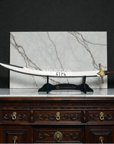 KURTBAŞLI YALMANLI KILIÇ KURTBAŞLI YALMANLI KILIÇ