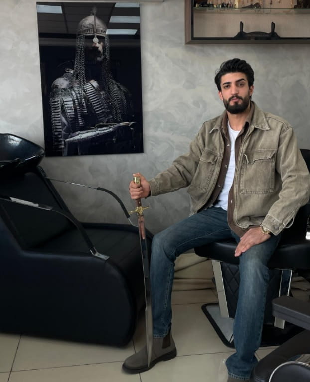 AHMEGON müşterilerinden gelen kılıç fotoğrafı